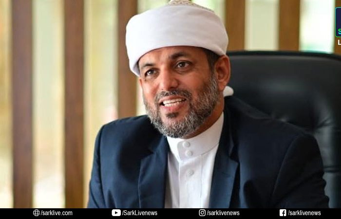 കോഴിക്കോട് ഖാസി പീഡിപ്പിച്ചെന്ന് പരാതി നല്‍കി യുവതി; പോലീസ് കേസെടുത്തു