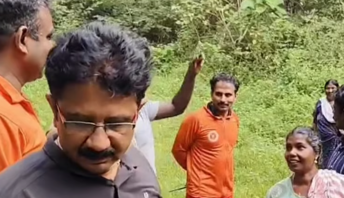 മണിക്കൂറുകള്‍ നീണ്ട തിരച്ചില്‍; വനത്തില്‍ കുടുങ്ങിയ മൂന്ന് സ്ത്രീകളെയും കണ്ടെത്തി