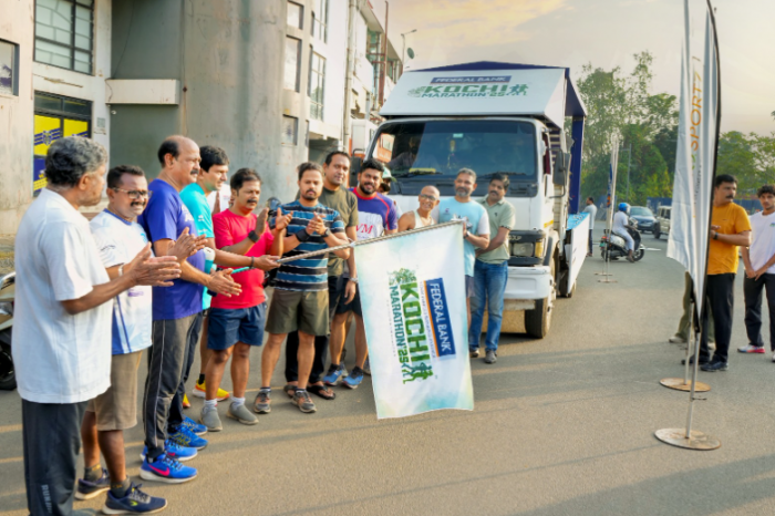 ഫെഡറല്‍ ബാങ്ക് കൊച്ചി മാരത്തോണിന്റെ പ്രചരണാര്‍ത്ഥം റോഡ്ഷോ സംഘടിപ്പിച്ചു