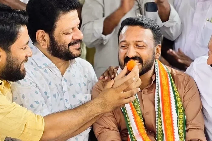 മാങ്കൂട്ടത്തിലിന് പാര്‍ട്ടിയില്‍ നിന്ന് സസ്‌പെന്‍ഷന്‍; എംഎല്‍എ സ്ഥാനത്ത് തുടരും