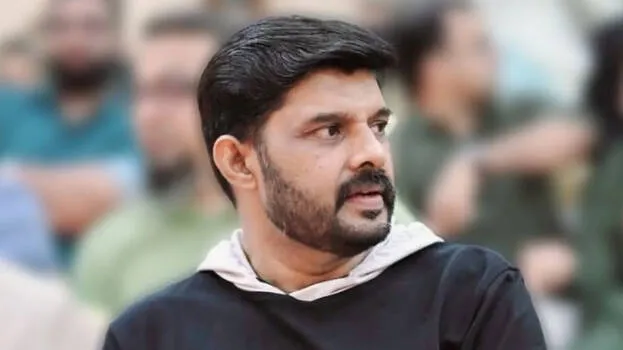 ഇപ്പോഴവനുണ്ടായിരുന്നെങ്കില്‍…. മതിവരുവോളം കെട്ടിപ്പിടിച്ചു നില്‍ക്കണമെന്നുണ്ട്<br>ഹൃദയം നുറുങ്ങുന്ന ഒരു കുറിപ്പ്….സർവ്വേശ്വരൻ ഞങ്ങള്‍ക്കനുവദിച്ചു തന്ന സമയം തീർന്നിരിക്കുന്നു