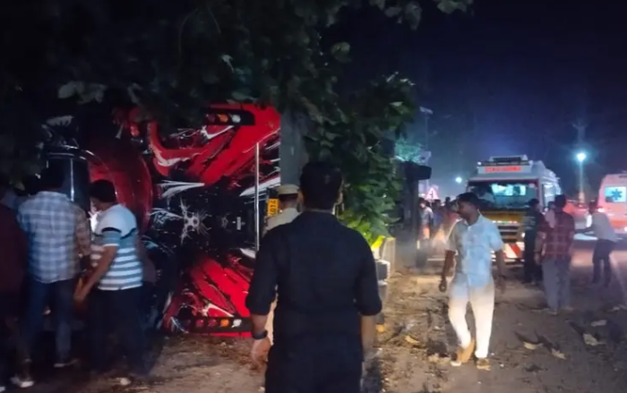 കുറവിലങ്ങാട് ടൂറിസ്റ്റ് ബസ് അപകടം; ഒരാള് മരിച്ചു