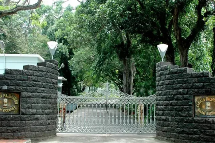 രാജ്ഭവന്റെ പേരു മാറുന്നു, ഇനി മുതല്‍ 'ലോക്ഭവന്‍'