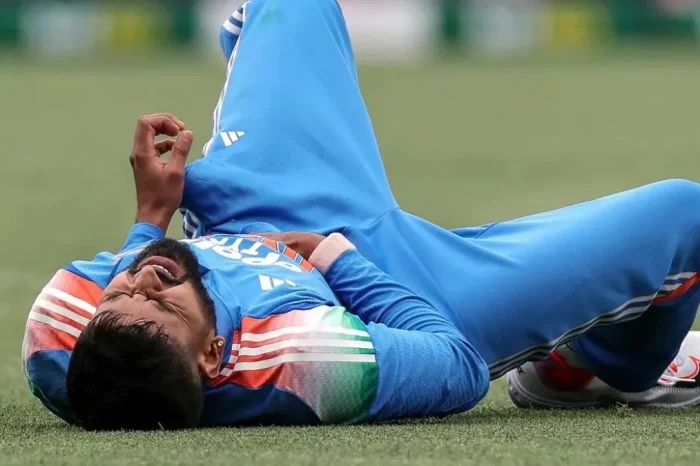 ശ്രേയസ് അയ്യര് ആശുപത്രി വിട്ടു; സിഡ്നിയില് തുടരും