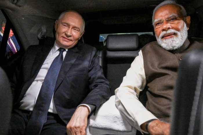 ഇന്ത്യയും റഷ്യയും തമ്മിൽ നിരവധി കരാറുകളിൽ ഒപ്പിട്ടു; വിനിമയം ഇനി രൂപയിലും റൂബിളിലും, ഡോളർ തഴയപ്പെടും