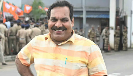 മദ്യപിച്ച് വാഹനമോടിച്ച് അപകടം; നടന് ശിവദാസിനെതിരെ കേസ്