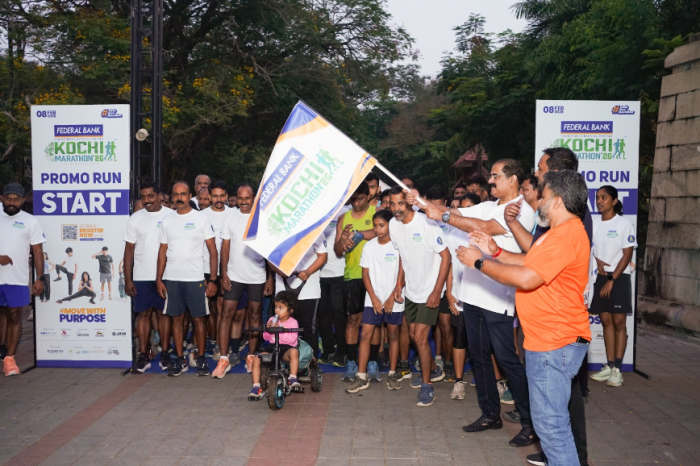 നാലാമത് ഫെഡറൽ ബാങ്ക് കൊച്ചി മാരത്തൺ: നഗരത്തെ ആവേശത്തിലാക്കി പ്രൊമോ റൺ