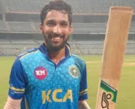 117 പന്തിൽ 158 അടിച്ച് മുഹമ്മദ് അസ്ഹറുദ്ദീൻ; ഉത്തരാഖണ്ഡ് ഗോൾഡ് കപ്പിൽ ഗോവയെ തകർത്ത് കേരളം